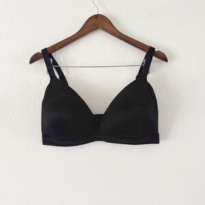 Auden LIKE NEW Black Lightly Lined Wire-Free Natural Shape Smoothing Bra 38DD